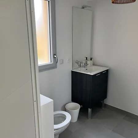 Maison De M33 A 5 Minutes A Pieds De La Plage, 80m2 Avec Jardin, לה קרוטואה