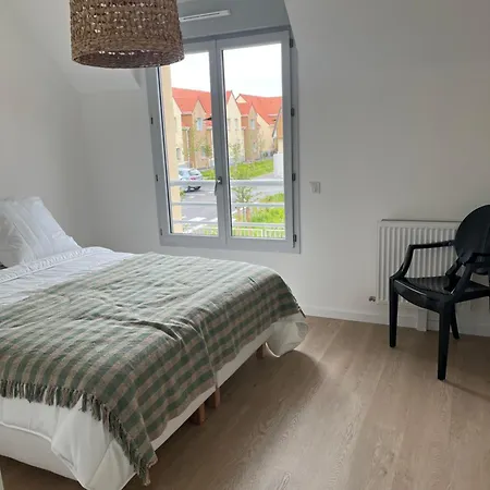 Maison De M33 A 5 Minutes A Pieds De La Plage, 80m2 Avec Jardin, לה קרוטואה